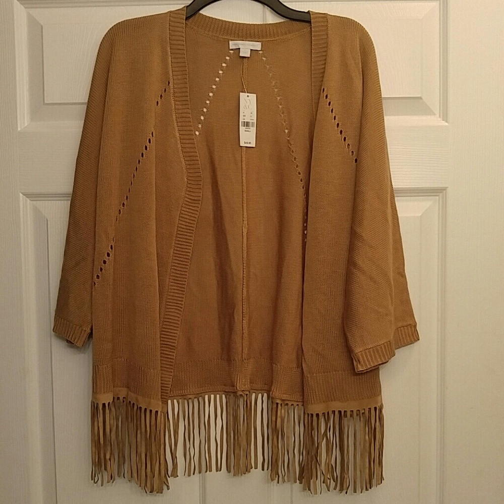 NWT Small Camel Shawl